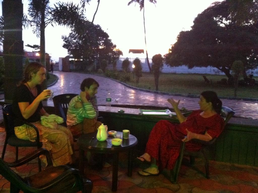 Baywatch Beach Resort Alappuzha Esterno foto