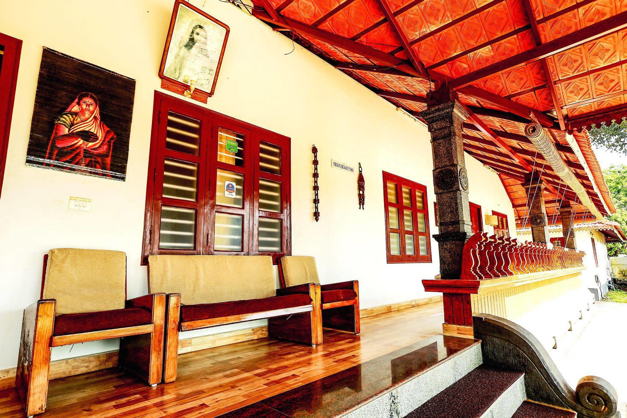 Baywatch Beach Resort Alappuzha Esterno foto